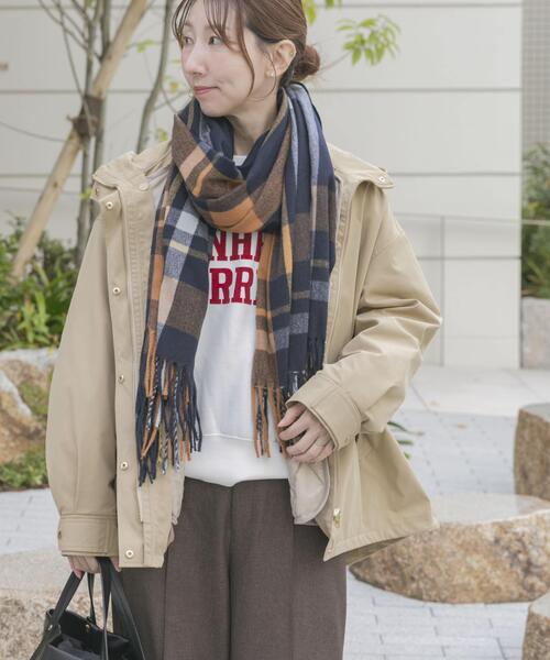 ITEMS URBANRESEARCH（アイテムズ アーバンリサーチ）の「キルトライナー付きマウンテンパーカー（ダウンジャケット/コート・レディース・ベージュ/ブラック/カーキ・FREE）」の2枚目の写真