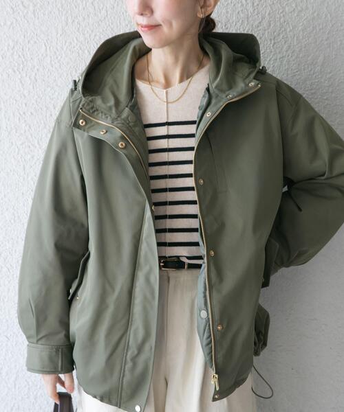 ITEMS URBANRESEARCH(アイテムズ アーバンリサーチ)の「キルトライナー付きマウンテンパーカー(ダウンジャケット/コート・レディース・ベージュ/ブラック/カーキ・FREE)」の5枚目の写真