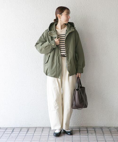 ITEMS URBANRESEARCH(アイテムズ アーバンリサーチ)の「キルトライナー付きマウンテンパーカー(ダウンジャケット/コート・レディース・ベージュ/ブラック/カーキ・FREE)」の7枚目の写真