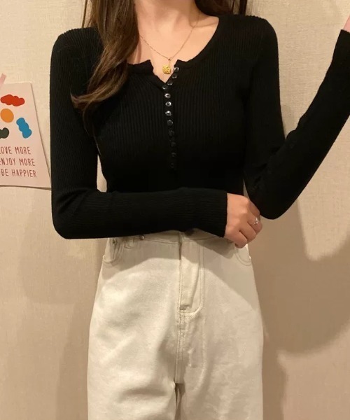 SHEPP(シープ)の「リブヘンリーネックスリムフィットロンT(Tシャツ/カットソー・レディース・ホワイト/ブラウン/レッド/ネイビー/ブラック・F)」の6枚目の写真