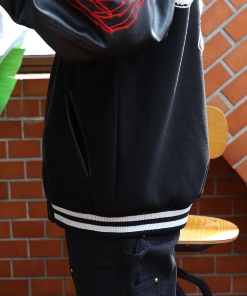 8(eight)(エイト)の「Claw marksスタジャン(スタジャン・メンズ・ブラック/ネイビー/イエロー・MEDIUM/LARGE/X-LARGE)」の15枚目の写真