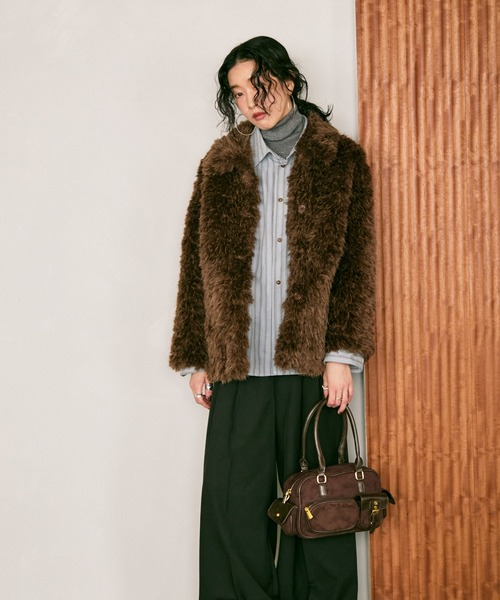 Lutim by u（ルチバイユー）の「Suede utility handle bag / スエード ユーティリティハンドルバック（ハンドバッグ・レディース・キャメル/ブラウン・FREE）」の11枚目の写真