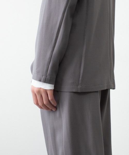 ATTACHMENT（アタッチメント）の「2/90 ウールツイストツイル カラーレスジャケット / 2/90 WO TWIST TWILL COLLARLESS JKT（ノーカラージャケット・メンズ・ブラック/グレー・1/2/3）」の9枚目の写真