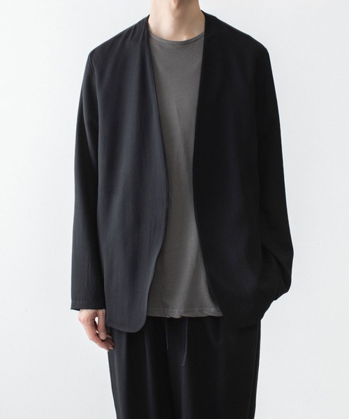 ATTACHMENT（アタッチメント）の「2/90 ウールツイストツイル カラーレスジャケット / 2/90 WO TWIST TWILL COLLARLESS JKT（ノーカラージャケット・メンズ・ブラック/グレー・1/2/3/4）」の15枚目の写真