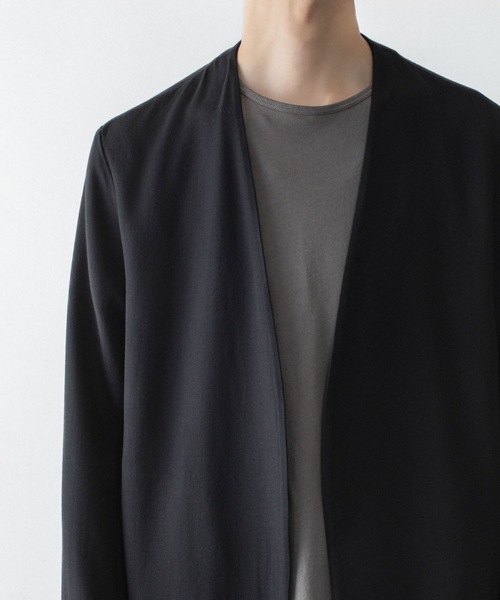 ATTACHMENT（アタッチメント）の「2/90 ウールツイストツイル カラーレスジャケット / 2/90 WO TWIST TWILL COLLARLESS JKT（ノーカラージャケット・メンズ・ブラック/グレー・1/2/3/4）」の19枚目の写真