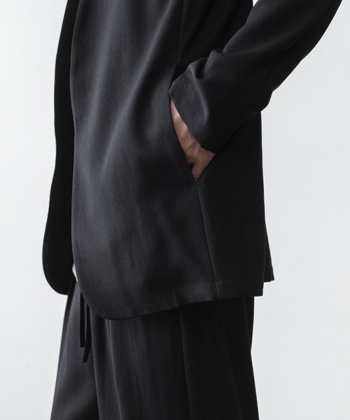ATTACHMENT（アタッチメント）の「2/90 ウールツイストツイル カラーレスジャケット / 2/90 WO TWIST TWILL COLLARLESS JKT（ノーカラージャケット・メンズ・ブラック/グレー・1/2/3/4）」の21枚目の写真