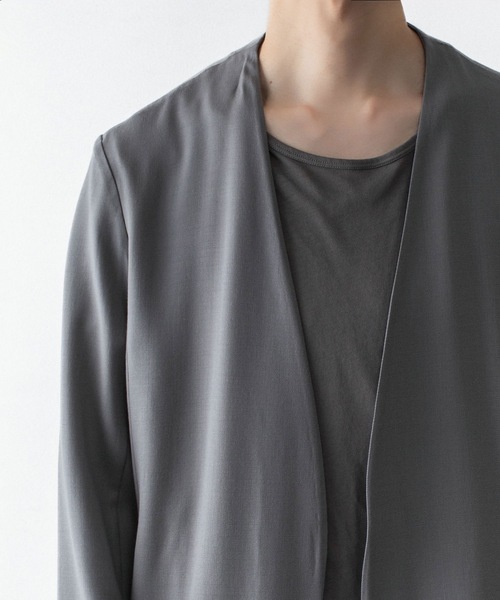 ATTACHMENT（アタッチメント）の「2/90 ウールツイストツイル カラーレスジャケット / 2/90 WO TWIST TWILL COLLARLESS JKT（ノーカラージャケット・メンズ・ブラック/グレー・1/2/3/4）」の9枚目の写真