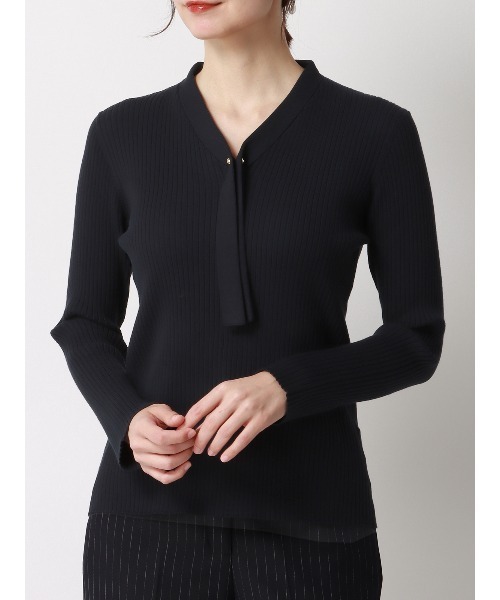 SUIT SQUARE(スーツスクエア)の「ボウタイプルオーバーリブニット 長袖 ウォッシャブル レーヨンストレッチ 無地(ニット/セーター・レディース・ネイビー/ライトグレー/ボルドー・38(9号))」の6枚目の写真