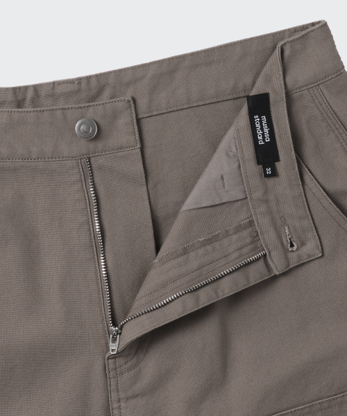 MUSINSA STANDARD（ムシンサスタンダード）の「キャンバスダブルニーカーペンターバミューダパンツ[ダスティカーキ]（その他パンツ・メンズ・その他・36/34/32/30/31/33/28/29）」の3枚目の写真