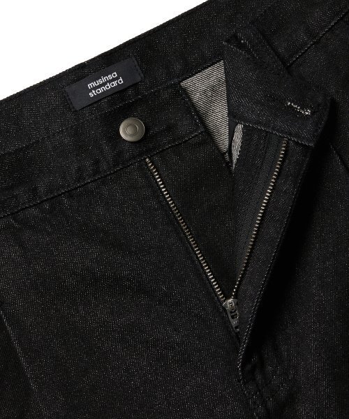MUSINSA STANDARD（ムシンサスタンダード）の「ベルト付きセミバルーンデニムパンツ[ローブラック]（デニムパンツ・メンズ・その他・36/27/28/34/32/30/31/33/26）」の7枚目の写真