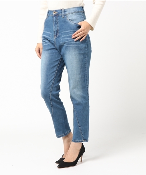 and it_(アンドイット)の「ゆるストレッチデニムサルエルパンツ(デニムパンツ)」|ブルー
