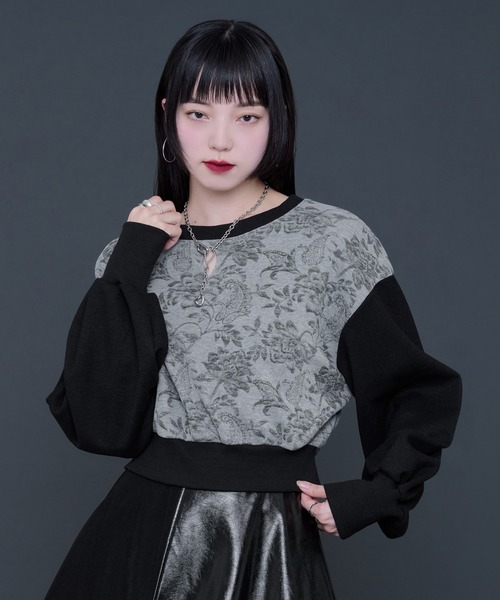 Ellno de Mavie（エルノデメヴィ）の「ガラキリカエカットプルオーバー（Tシャツ/カットソー・レディース・ライトグレー/ブラック・FREE）」の15枚目の写真