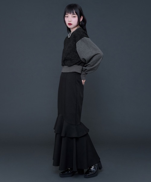 Ellno de Mavie（エルノデメヴィ）の「ガラキリカエカットプルオーバー（Tシャツ/カットソー・レディース・ライトグレー/ブラック・FREE）」の12枚目の写真