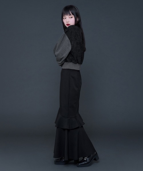 Ellno de Mavie（エルノデメヴィ）の「ガラキリカエカットプルオーバー（Tシャツ/カットソー・レディース・ライトグレー/ブラック・FREE）」の13枚目の写真