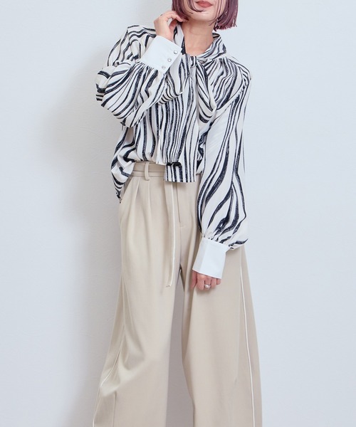 LHELBIE（レルビエ）の「アソートボウタイブラウス（シャツ/ブラウス・レディース・ブラウン/ホワイト×ブラック/ブラック/オフホワイト・M）」の9枚目の写真