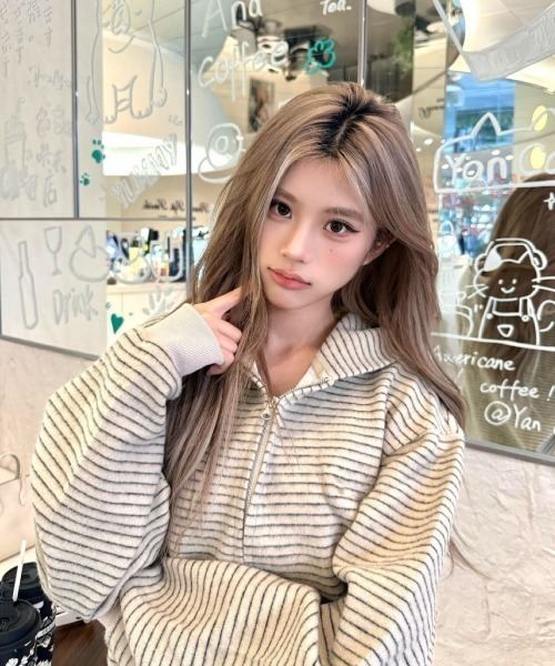LADY LIKE(レディライク)の「裏起毛ボーダーゆったりパーカー(パーカー・レディース・ダークグレー/ベージュ・M)」の19枚目の写真