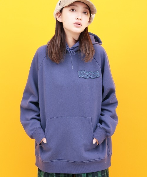 チチカカ（チチカカ）の「裏起毛ロゴパッチフーディー（パーカー・レディース・パープル/ブラック/アイボリー・FREE）」の3枚目の写真