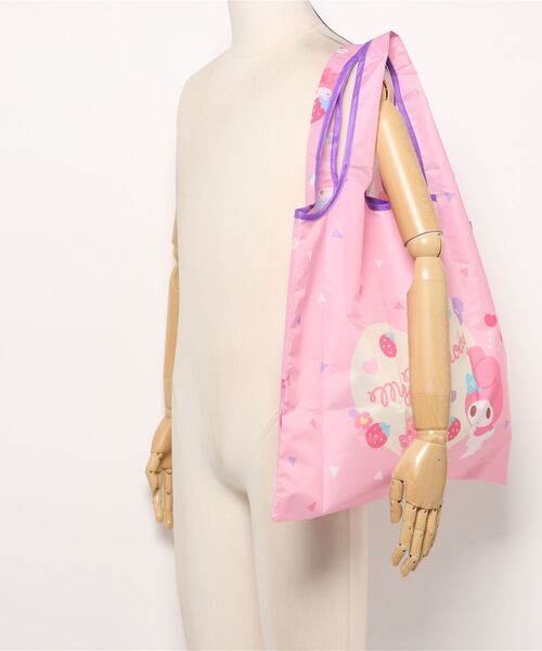 sanrio(サンリオ)の「【 sanrio 】 サンリオキャラクターズ くるくるショッピングバッグA 25W11(エコバッグ/サブバッグ・レディース・ブラック/ピンク・FREE)」の8枚目の写真