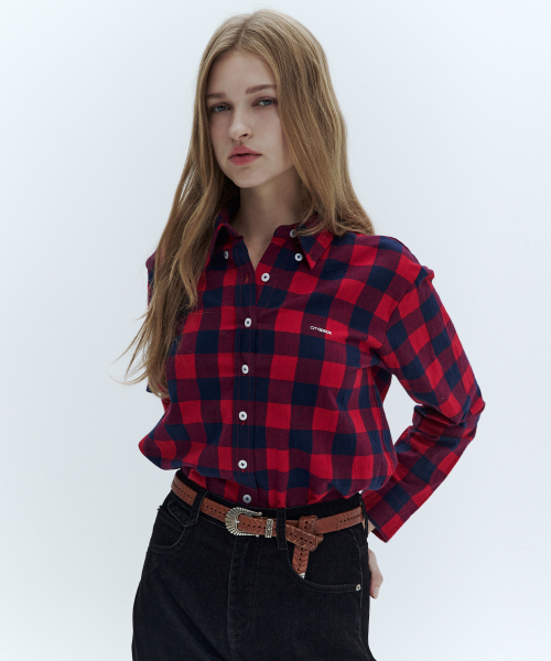 CITYBREEZE(シティブリーズ)の「ポップグリッドチェックシャツ_RED(シャツ/ブラウス・レディース・レッド・MEDIUM/SMALL)」の3枚目の写真