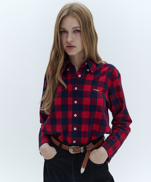 CITYBREEZE(シティブリーズ)の「ポップグリッドチェックシャツ_RED(シャツ/ブラウス・レディース・レッド・MEDIUM/SMALL)」の2枚目の写真