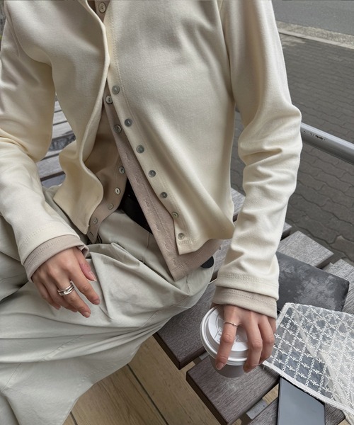 nananamoe(ナナナモエ)の「shell button layered color tops(カーディガン/ボレロ・レディース・チャコールグレー/杢グレー/ホワイト系その他/レッド・FREE)」の8枚目の写真