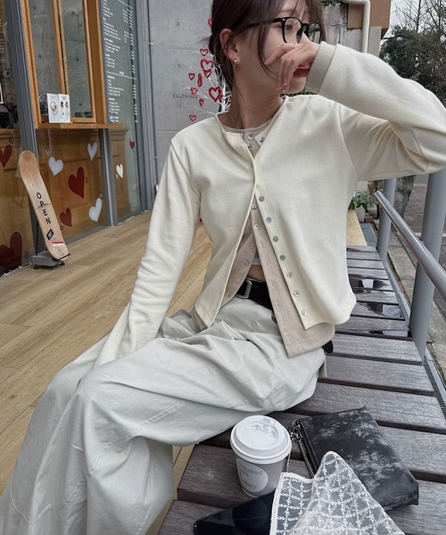 nananamoe(ナナナモエ)の「shell button layered color tops(カーディガン/ボレロ・レディース・チャコールグレー/杢グレー/ホワイト系その他/レッド・FREE)」の9枚目の写真