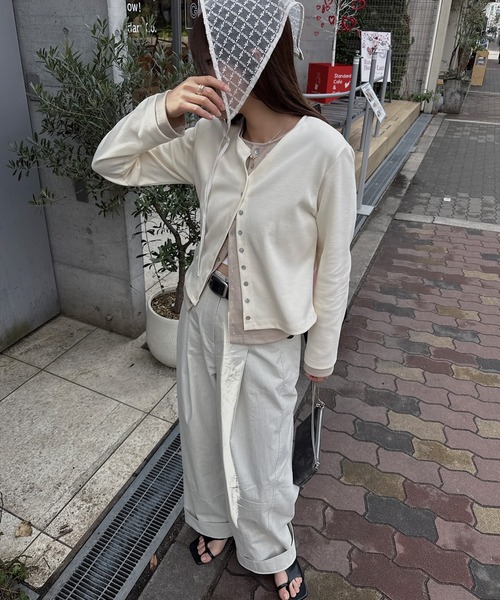 nananamoe(ナナナモエ)の「shell button layered color tops(カーディガン/ボレロ・レディース・チャコールグレー/杢グレー/ホワイト系その他/レッド・FREE)」の11枚目の写真