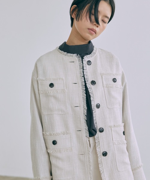 EN NEUME(エンノイム)の「Classic Tweed Over Jacket(ノーカラージャケット・レディース・ブラック/アイボリー/ブラウン・FREE)」の2枚目の写真
