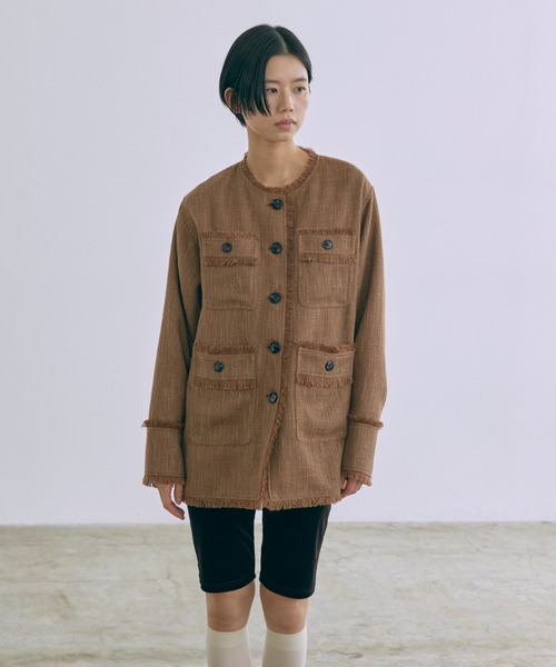 EN NEUME(エンノイム)の「Classic Tweed Over Jacket(ノーカラージャケット・レディース・ブラック/アイボリー/ブラウン・FREE)」の17枚目の写真