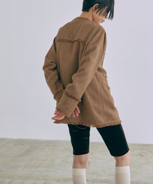 EN NEUME(エンノイム)の「Classic Tweed Over Jacket(ノーカラージャケット・レディース・ブラック/アイボリー/ブラウン・FREE)」の22枚目の写真