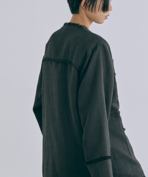 EN NEUME(エンノイム)の「Classic Tweed Over Jacket(ノーカラージャケット・レディース・ブラック/アイボリー/ブラウン・FREE)」の13枚目の写真