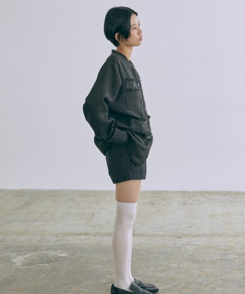 EN NEUME(エンノイム)の「Classic Tweed Over Jacket(ノーカラージャケット・レディース・ブラック/アイボリー/ブラウン・FREE)」の16枚目の写真