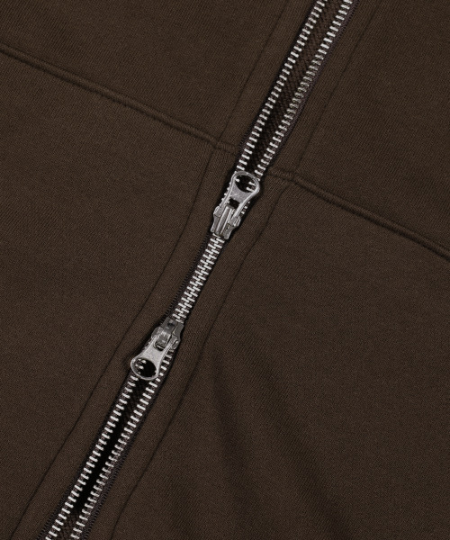 kaifai(カイファイ)の「ロゴスタッズフードジップアップ (ブラウン) K25ZA163(パーカー・レディース・その他・MEDIUM/LARGE)」の6枚目の写真