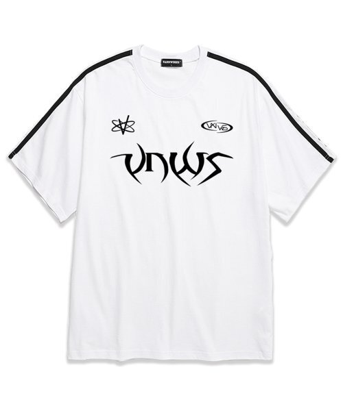 VANNWORKS(バンワークス)の「袖テープ POINTED LOGO オーバーサイズ 半袖Tシャツ (VS0065) ホワイト(Tシャツ/カットソー・レディース・その他・LARGE/MEDIUM/SMALL/X-LARGE/XX-LARGE)」の1枚目の写真