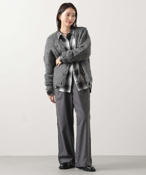 Gready Brilliant（グレディブリリアン）の「Ｗウエストセミワイドパンツ（その他パンツ・レディース・トップグレー/チャコールグレー・38）」の10枚目の写真