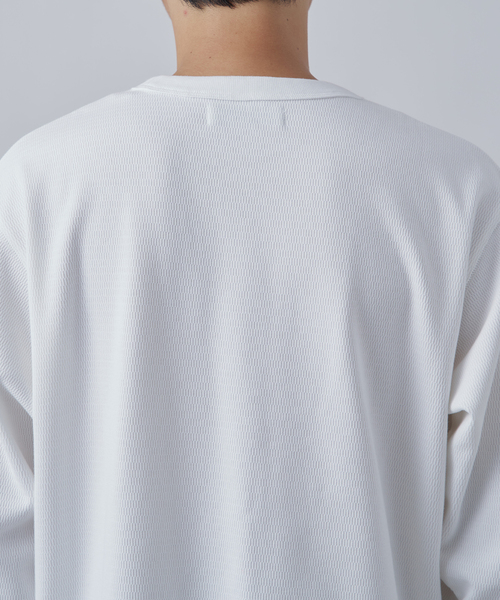 B.C STOCK(ベーセーストック)の「《追加》裏起毛 ハニカムサーマル ロングスリーブTシャツ(Tシャツ/カットソー・メンズ・ホワイト/ホワイト系その他・SMALL/MEDIUM/LARGE)」の14枚目の写真