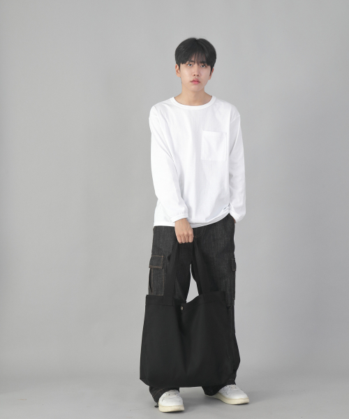 SAINTCREW(セントクルー)の「ミニマルビッグサイズショルダーバッグ MBS-122 ブラックブラック(エコバッグ/サブバッグ・メンズ・その他・フリー)」の9枚目の写真