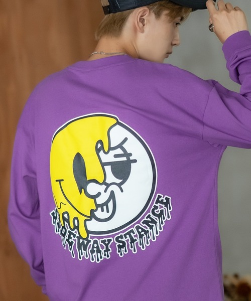 En serio TOKYO(エンソリオトーキョー)の「【SIDEWAYSTANCE】ドリップスマイリー長袖Tシャツ(Tシャツ/カットソー・メンズ・ブラック系/パープル系その他/ホワイト系・MEDIUM/LARGE)」の3枚目の写真