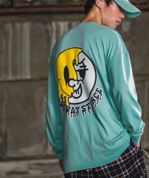 En serio TOKYO(エンソリオトーキョー)の「【SIDEWAYSTANCE】ドリップスマイリー長袖Tシャツ(Tシャツ/カットソー・メンズ・ブラック系/パープル系その他/ホワイト系・MEDIUM/LARGE)」の5枚目の写真