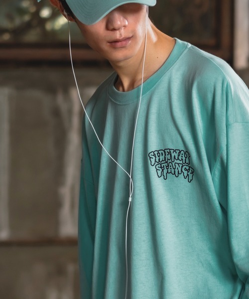 En serio TOKYO(エンソリオトーキョー)の「【SIDEWAYSTANCE】ドリップスマイリー長袖Tシャツ(Tシャツ/カットソー・メンズ・ブラック系/パープル系その他/ホワイト系・MEDIUM/LARGE)」の6枚目の写真