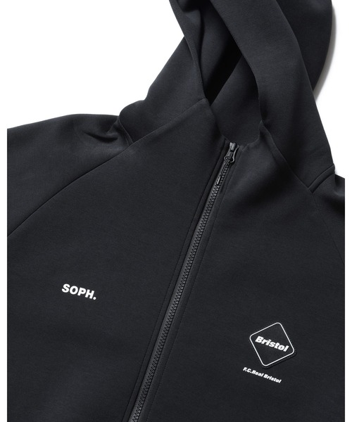 F.C.Real Bristol（エフシーレアルブリストル）の「TECH SWEAT VENTILATION HOODIE（ブルゾン・メンズ・グレー/ブラック/ホワイト・SMALL/MEDIUM/LARGE/X-LARGE/XX-LARGE）」の8枚目の写真