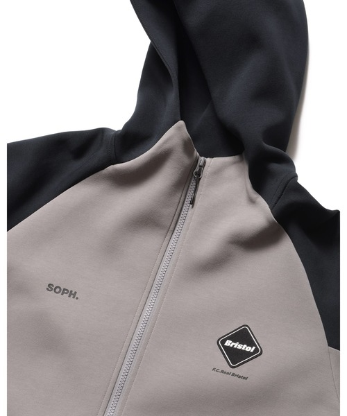 F.C.Real Bristol（エフシーレアルブリストル）の「TECH SWEAT VENTILATION HOODIE（ブルゾン・メンズ・グレー/ブラック/ホワイト・SMALL/MEDIUM/LARGE/X-LARGE/XX-LARGE）」の12枚目の写真
