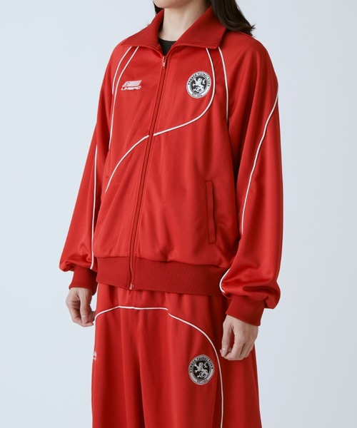 UMBRO（アンブロ）の「【UMBRO×Lui's】パイピングトラックジャケット（ブルゾン・レディース・ブラック/レッド・S/M）」の15枚目の写真