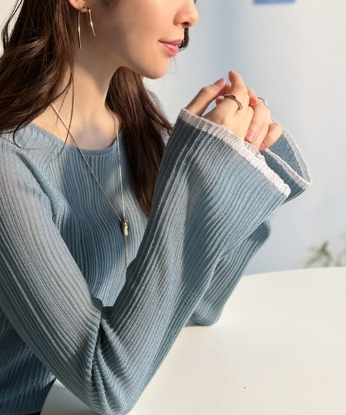 classicalelf（クラシカルエルフ）の「透き通る気品を、日常に。ランダムタックシアー袖フレア長袖トップス（Tシャツ/カットソー・レディース・ブラウン/アイボリー/ブラック/ブルー/ネイビー・X-LARGE/SMALL/MEDIUM/LARGE）」の5枚目の写真
