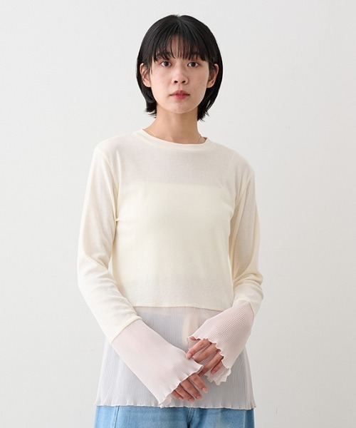 MEDE19F(メデジュウキュウ)の「MEDE19F プリーツドッキングトップス(Tシャツ/カットソー・レディース・チャコールグレー/アイボリー/ブラック・M)」の2枚目の写真