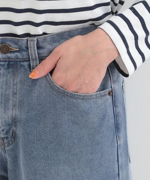 SHOO・LA・RUE（シューラルー）の「【あったか/S-LL】脚のラインを拾いにくい 裏微起毛 デニムワイドパンツ（デニムパンツ・レディース・ネイビー/ブルー・03/02/01/04）」の4枚目の写真