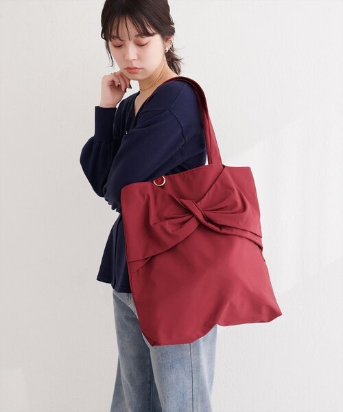 natural couture（ナチュラルクチュール）の「ねじリボントート（トートバッグ・レディース・ミント/イエロー/パープル/ピンク/ブラウン/レッド/サックスブルー/ブラック/ライトベージュ・FREE）」の9枚目の写真