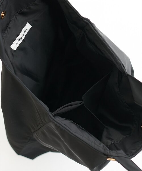 natural couture（ナチュラルクチュール）の「ねじリボントート（トートバッグ・レディース・ミント/イエロー/パープル/ピンク/ブラウン/レッド/サックスブルー/ブラック/ライトベージュ・FREE）」の16枚目の写真