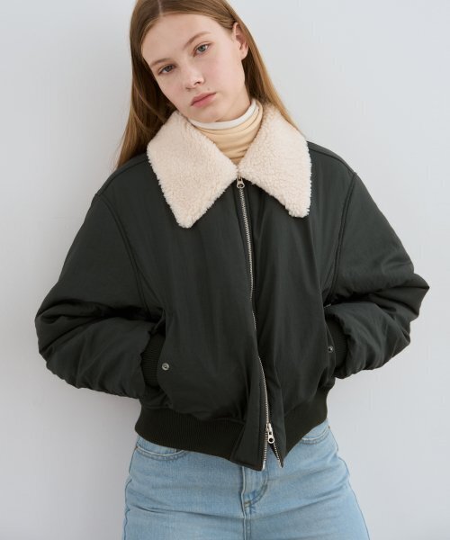 DRAWFIT WOMEN（ドローフィットウーマン）の「パルスボリュームパーカラー春ボンバージャケット[KHAKI GREY]（ブルゾン・レディース・その他・FREE）」の4枚目の写真