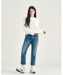 クロップ長袖Tシャツ - ホワイト